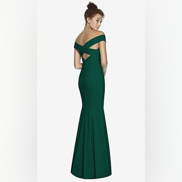 Dessy Collection OFF-THE-SHOULDER CRISS CROSS BACK TRUMPET GOWN HUNTER Sz 0R - Picture 1 of 10